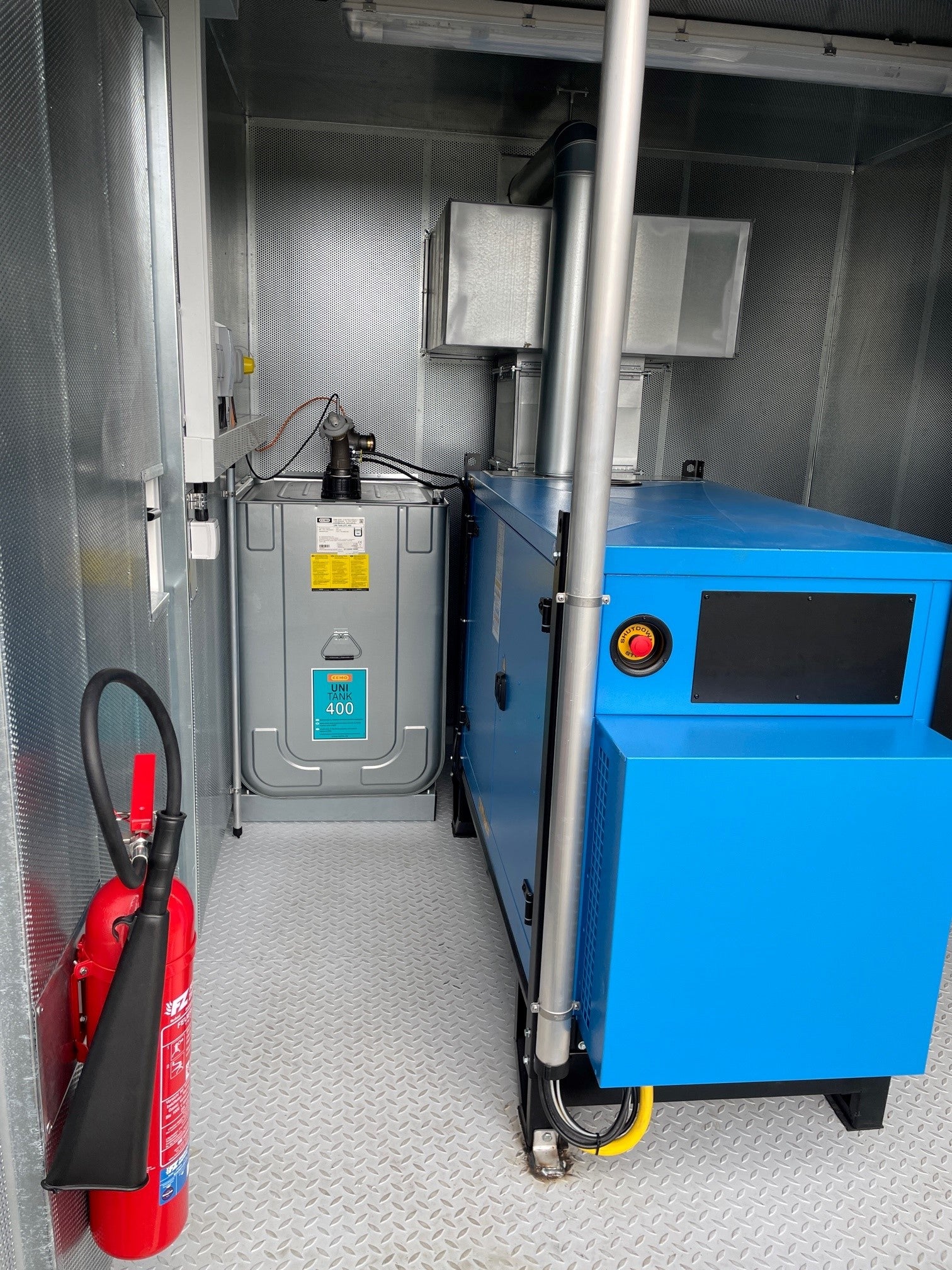 Schallgedämpfte Anlage im 10 Fuß Container | Referenzanlage