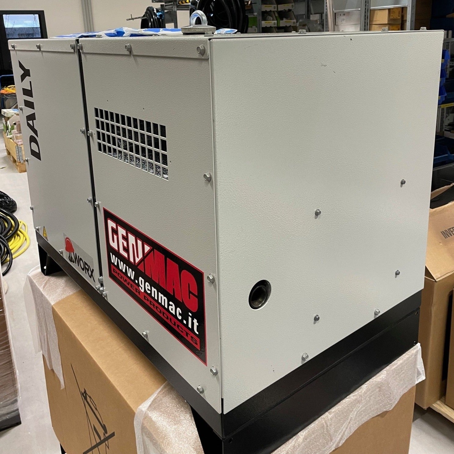 ** Sonderaktion -30% ** Notstromaggregat Daily mit 6 kW - der Generator für anspruchsvolle Einsätze