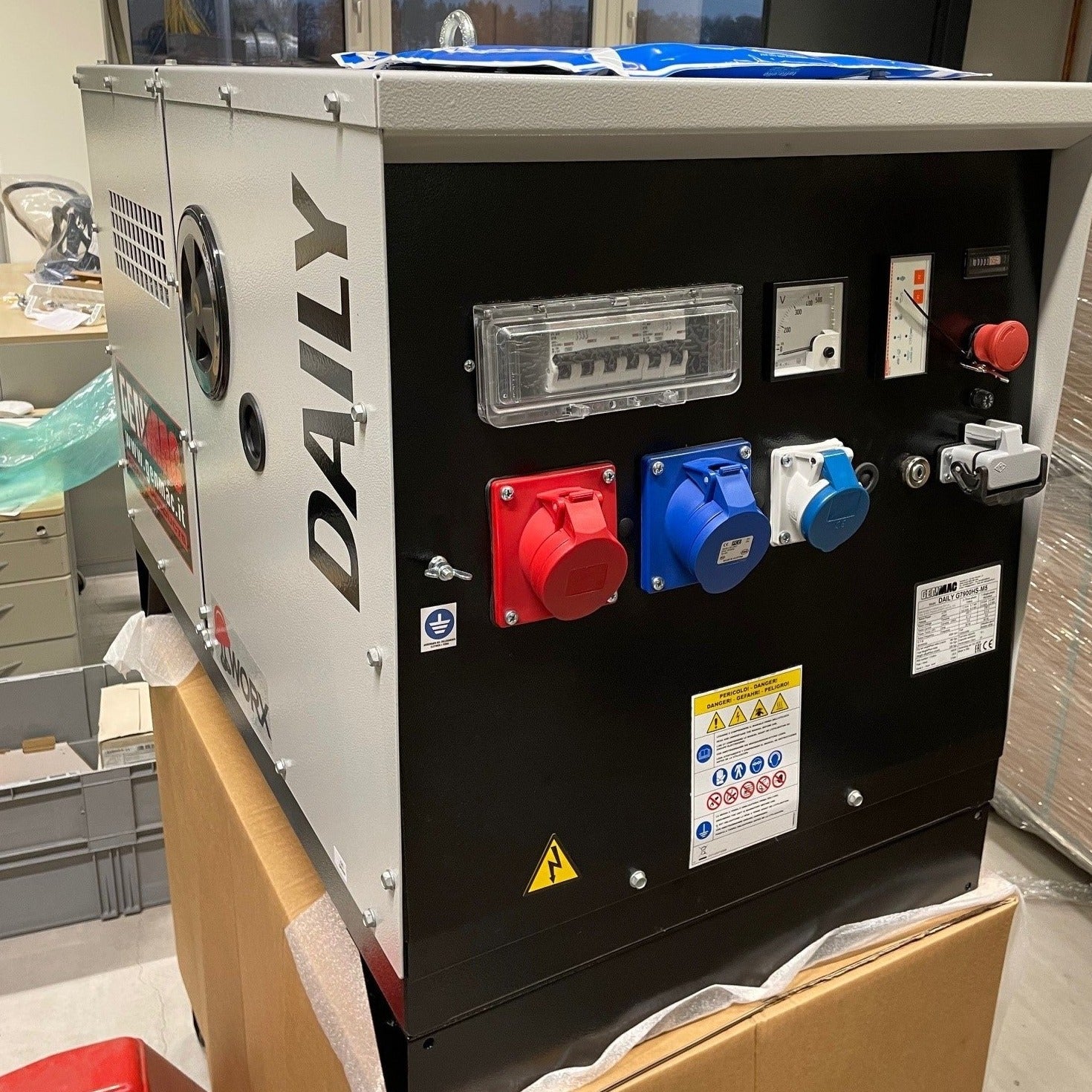 ** Sonderaktion -30% ** Notstromaggregat Daily mit 6 kW - der Generator für anspruchsvolle Einsätze